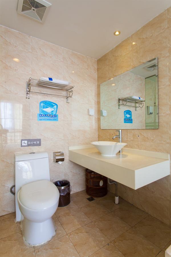 7Days Inn Qingdao Shandong Raod Zhenning Overpass Εξωτερικό φωτογραφία