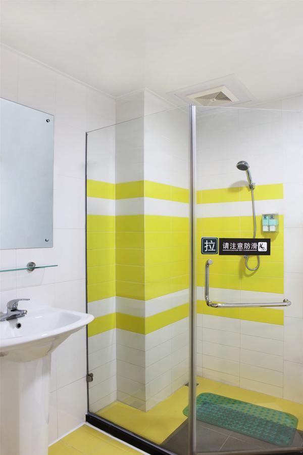 7Days Inn Qingdao Shandong Raod Zhenning Overpass Εξωτερικό φωτογραφία
